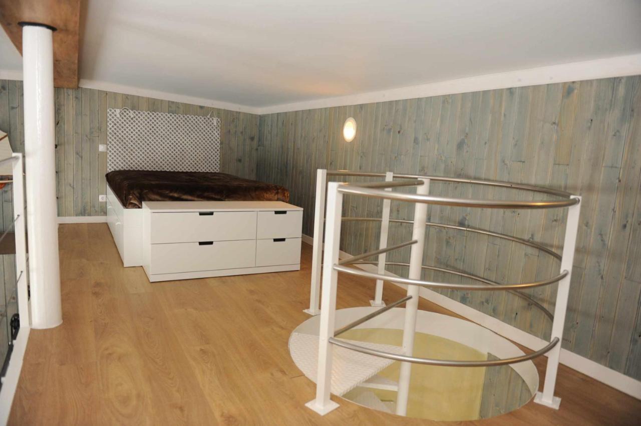 סיישל The Boat Apartamento Tematico מראה חיצוני תמונה