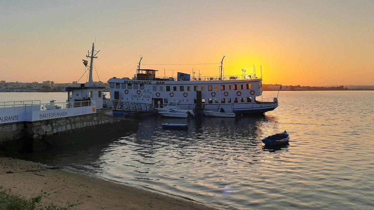 סיישל The Boat Apartamento Tematico מראה חיצוני תמונה